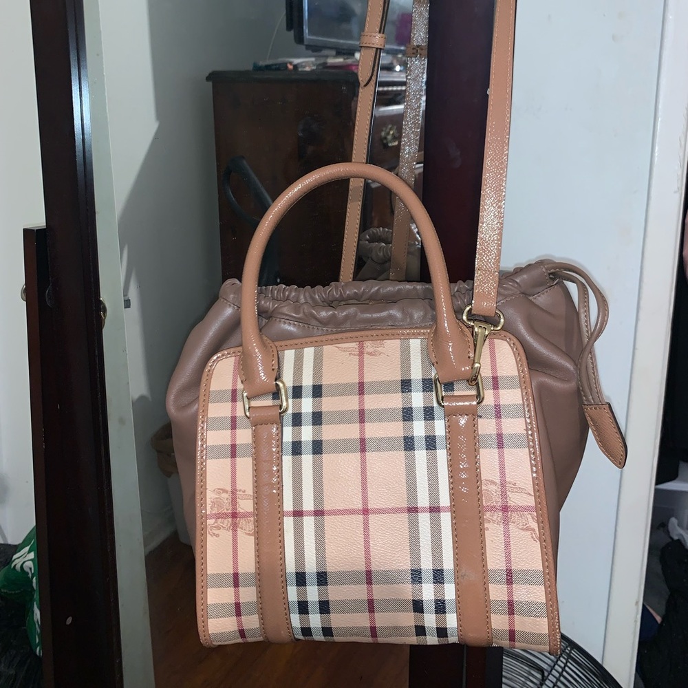 Authentic Burberry Handbag Includes Adjustable St… - image 2